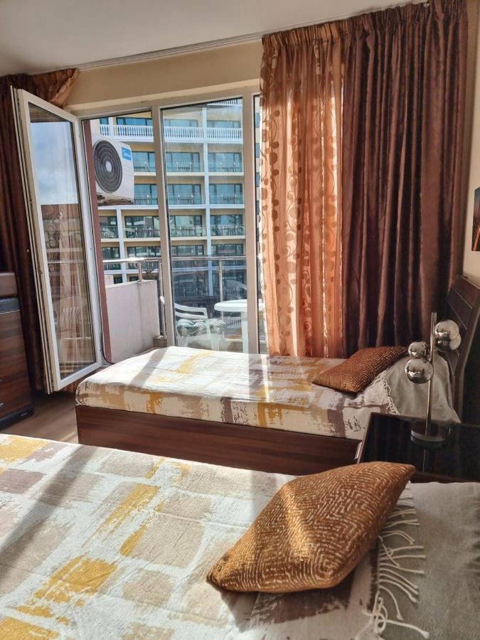 Apartamento Deluxe Admiral Plaza Sunny Beach Exterior foto